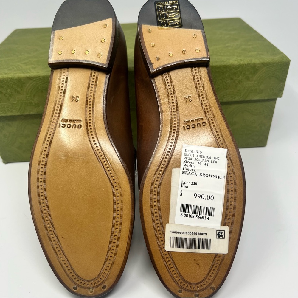 Gucci Loafers
Size 34 - Picture 6 of 10